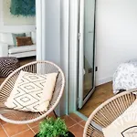 Apartment Abora Garden With Terrace, Pool, Extensive Gardens And Free Parking